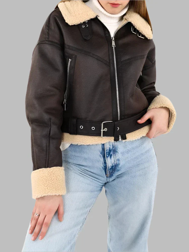 Karen – Giacca shearling calda con cintura (fit avvolgente)