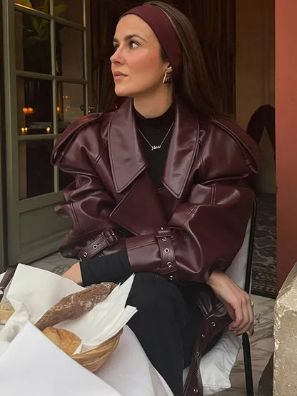 Léa – Giacca in similpelle bordeaux (vestibilità regolare)