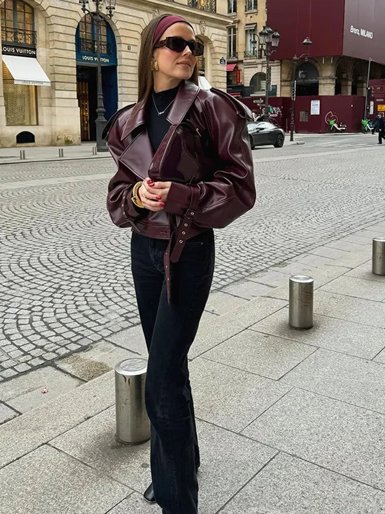 Léa – Giacca in similpelle bordeaux (vestibilità regolare)