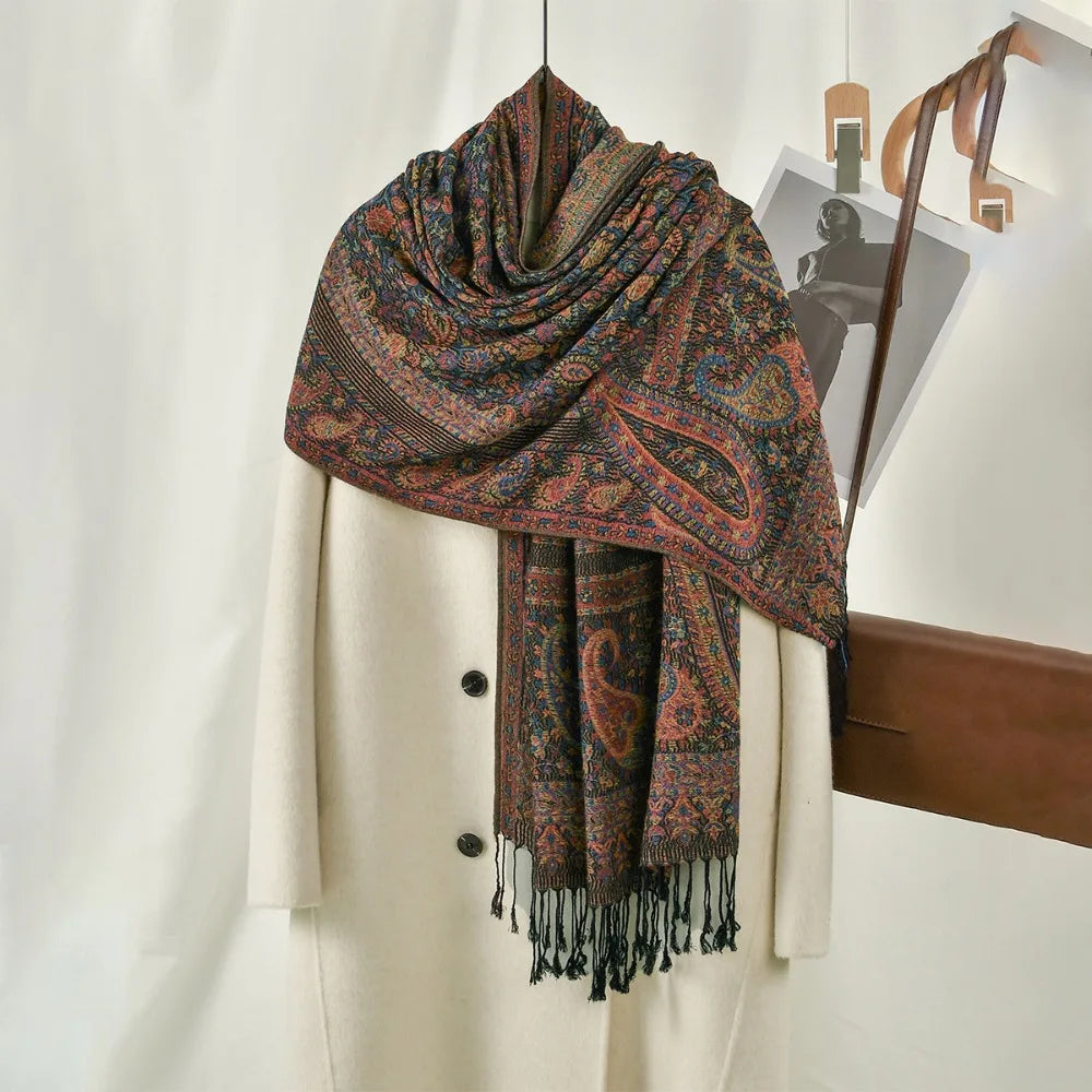Adriana™  – Elegante Sciarpa Lunga con Stampa Etnica
