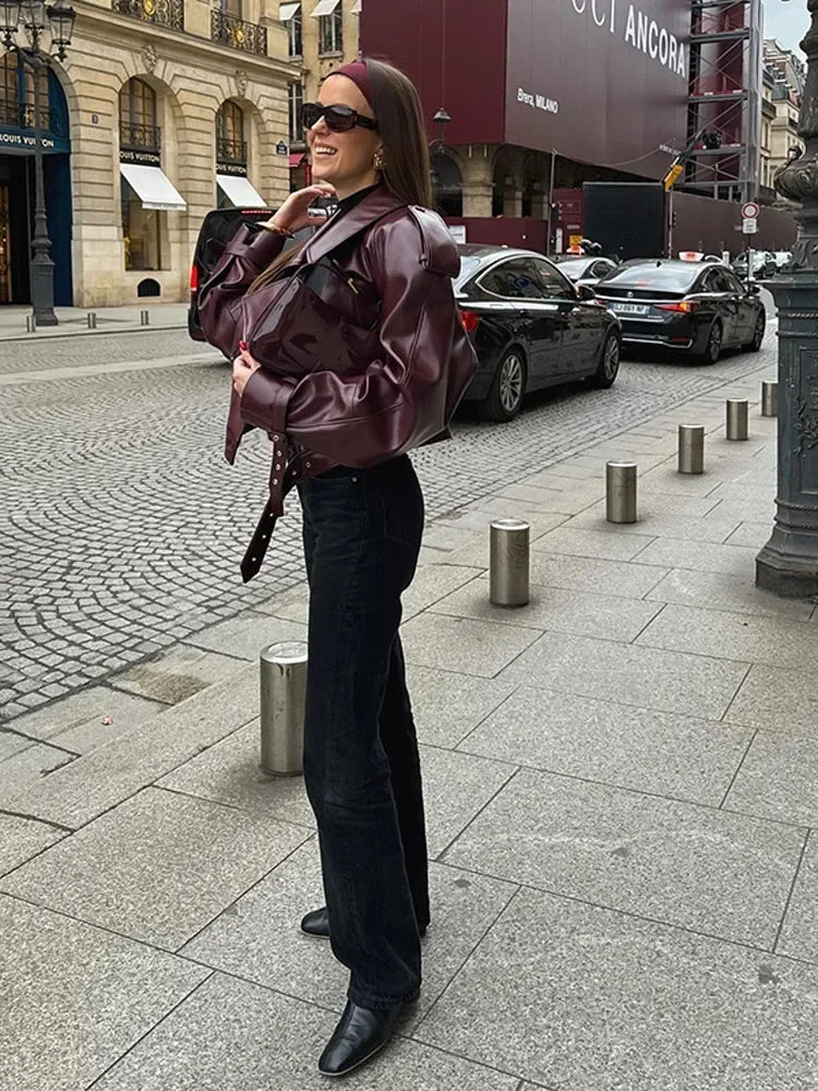 Léa – Giacca in similpelle bordeaux (vestibilità regolare)