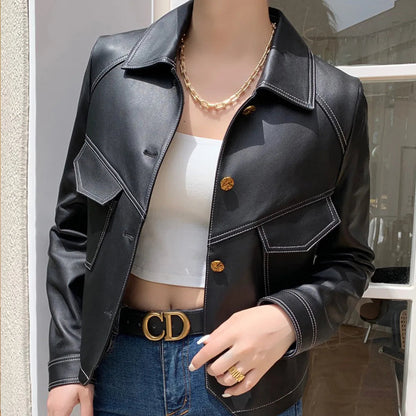 Brenda – Giacca corta in similpelle (fit regolare)